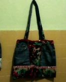Bolsa Trabalhada Vermelha